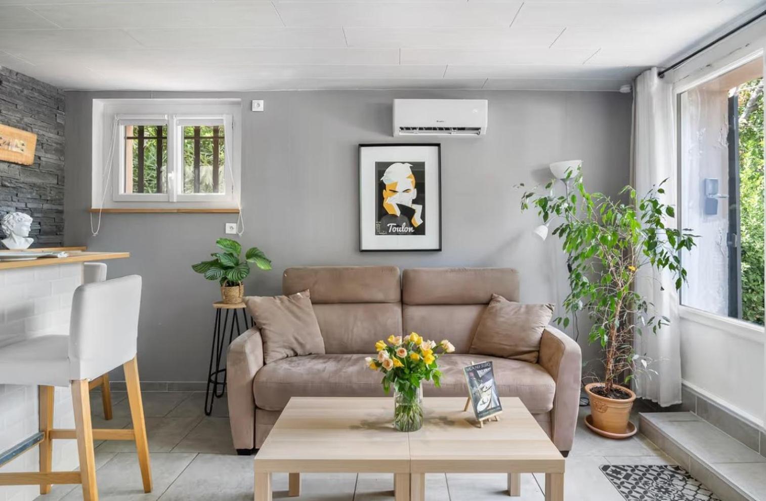 Studio Villa Nui Cuers Eksteriør bilde